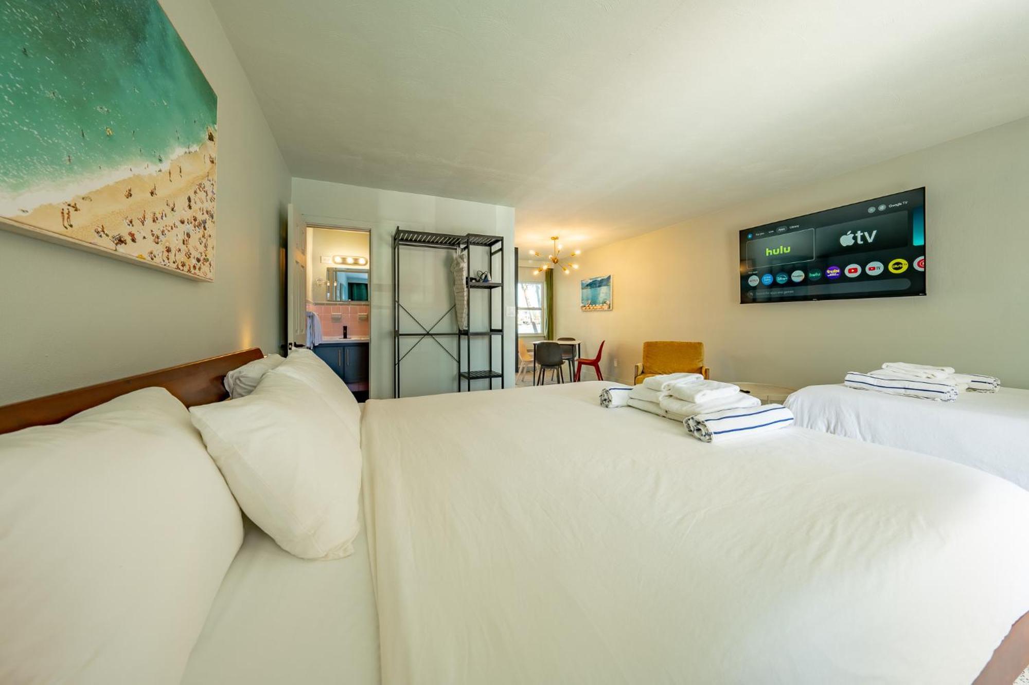 Tropical Breeze Apartment Clearwater Beach Exterior photo
